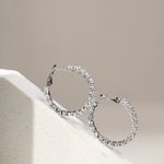 Brinco-de-Argola-Inteira-com-Zirconias-Brancas-em-Formato-de-Triangulos---Prata-925-