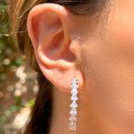 Brinco-de-Argola-Inteira-com-Zirconias-Brancas-em-Formato-de-Triangulos---Prata-925-