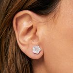Brinco-com-Zirconia-Branca-em-Formato-de-Flor-e-Petala---Banho-de-Ouro-18k