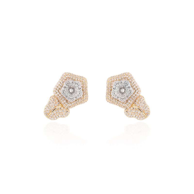 Brinco-com-Zirconia-Branca-em-Formato-de-Flor-e-Petala---Banho-de-Ouro-18k