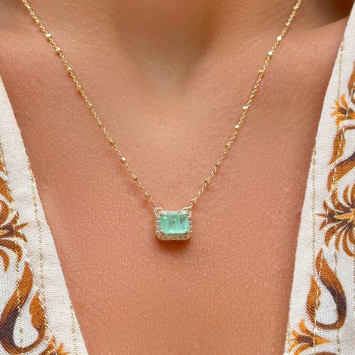 Colar Escapulário com Fusion de Esmeralda Colombiana e Zircônias Brancas - 65cm - Banho de Ouro 18k