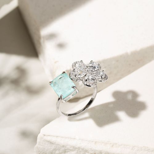 Anel Retângulo Fusion Turmalina Light com Flor de Zircônias Brancas em Gotas - Prata 925