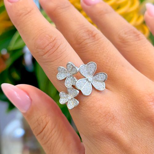 Anel Aro Aberto Trevos com Zircônias Brancas - Prata 925