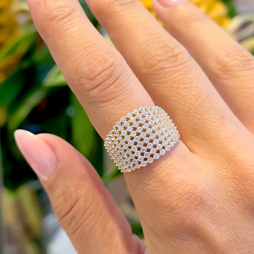 Anel Lombada com 9 Linhas de Zircônias Brancas - Banho de Ouro 18k