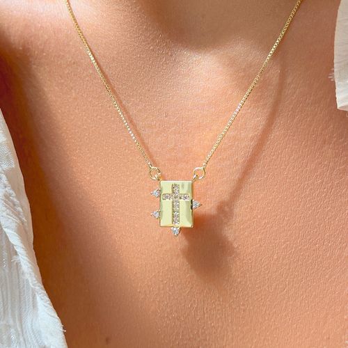 Colar Escapulário com Placas de Coração e Cruz e Zircônias Brancas - 65cm - Banho de Ouro 18k