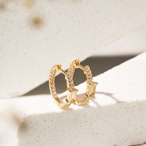 Brinco Argola 16mm com Cristal Berilo e Zircônias Brancas - Banho de Ouro 18k
