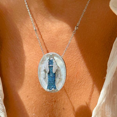 Colar Nossa Senhora das Graças com Madre-Pérola, Zircônia Azul Escuro e Zircônias Brancas - 50cm - Banho de Ródio Branco