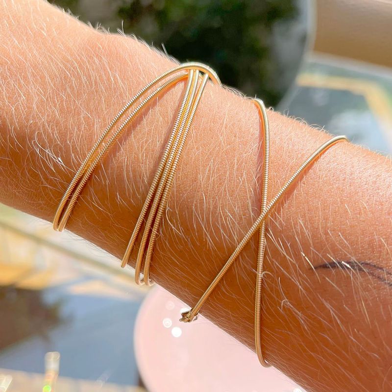 Pulseira-Colar-Corda-de-Violao-120cm-Banho-de-Ouro-18K