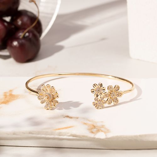 Bracelete Flores de Zircônias Brancas - Banho de Ouro 18k