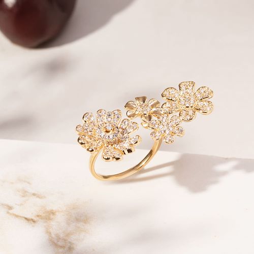 Anel Flores de Zircônias Brancas - Banho de Ouro 18k
