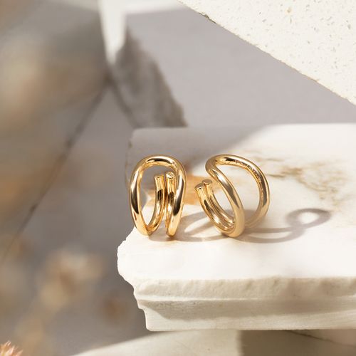 Piercing Liso Curvas - Banho de Ouro 18k