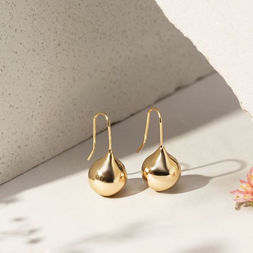 Brinco Liso Gancho Gota 10x15 - Banho de Ouro 18k