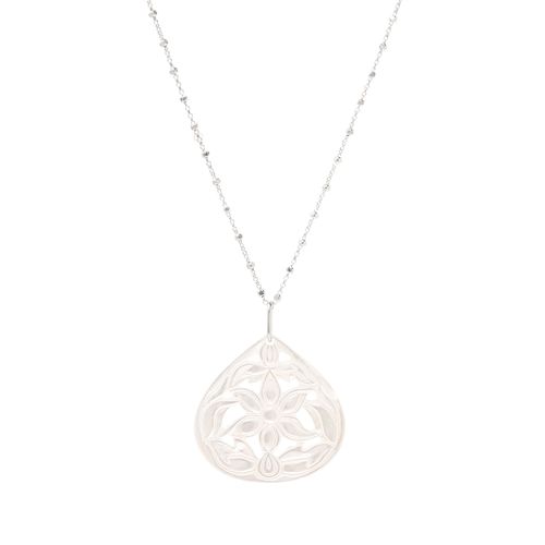 Colar Flower Pear de Madrepérola 70cm - Banho de Ródio Branco