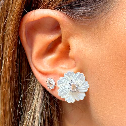 Brinco Flor com Top Gota Versátil de Madrepérola, Cristal Rodolita e Zircônias Brancas - Prata 925