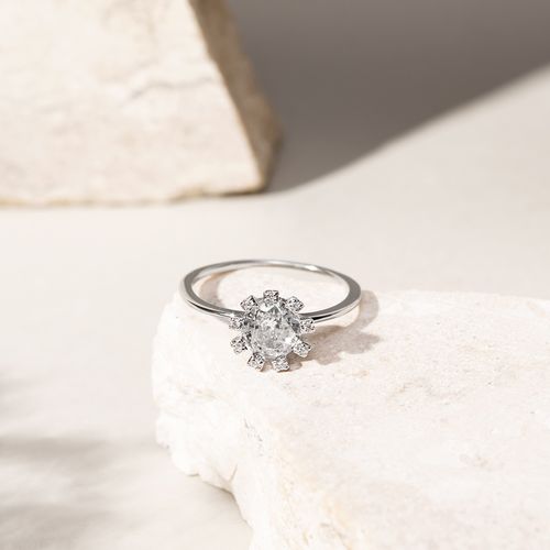Anel Flor de Zircônias Brancas - Prata 925