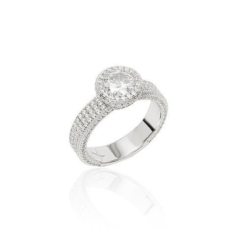 Anel Aro Cravejado de Zircônias Brancas - Prata 925