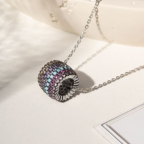 Colar Redondo 7 Linhas Inteiro Cravejadao com Nano Turquesa e Zircônias Coloridas 50cm - Banho de Ródio Branco