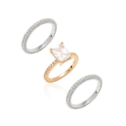 Anel Solitário Quadrado com Alianças Inteiras Cravejadas de Zircônias Brancas Kit com 3 anéis - Banho de Ouro 18k