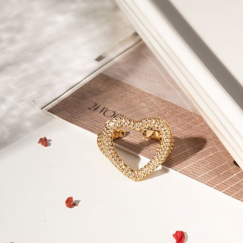 Anel Coração Vazado de Zircônias Champagne - Banho de Ouro 18k