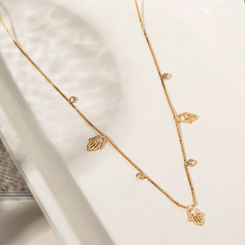 Colar Mão de Fátima com Zircônias Brancas 48cm - Banho de Ouro 18k