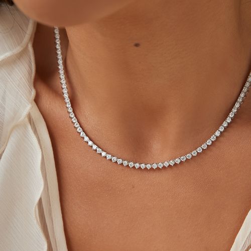 Colar Riviera Moissanite 2.5mm 0,06CT - D 6 Pontos VVS1 Cravação 3 Garras 42cm - Prata 925