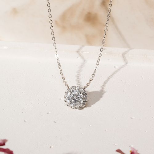 Colar Moissanite com Lapidação Brilhante de 7mm 1,20 CT /120 Pontos D - VVS1 e Zircônias Brancas Cravação Halo 45cm - Prata 925