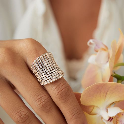 Anel Trama Pavé com Zircônias Brancas - Banho de Ouro 18k