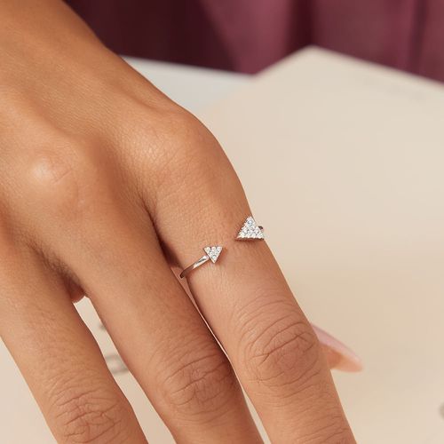 Anel Dois Triângulos Free Size com Zircônias Brancas - Prata 925