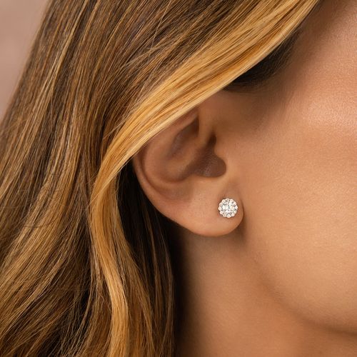 Brinco Moissanite Lapidação Brilhante 4mm 0,3CT/25 Pontos e Zircônias Brancas D - VVS1 - Prata 925