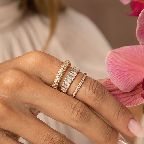 Kit com 3 Anéis Meia Alianças Cravejadas com Zircônias Brancas - Banho de Ouro 18k