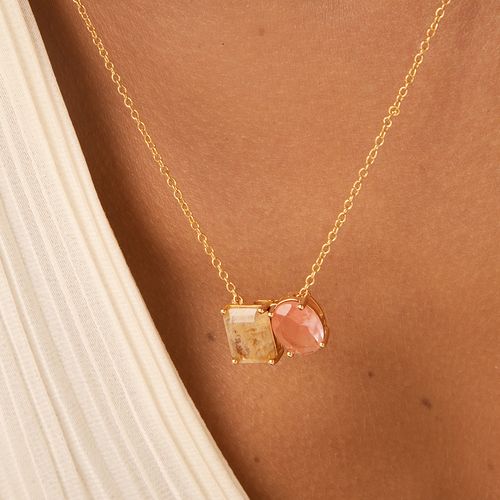 Colar Escapulário Oval e Retângulo com Cristal Quartzo Rosa e Cristal Rutilado 65cm - Banho de Ouro 18k