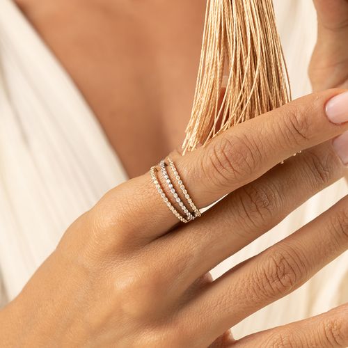 Kit com 3 Anéis Meia Aliança de Zircônias Brancas - Banhos de Ouro 18k e Ródio Branco