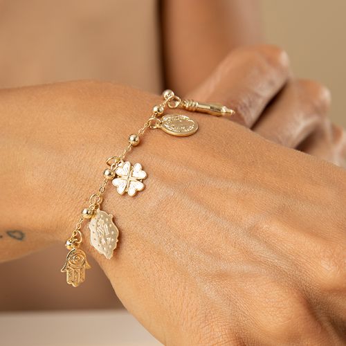 Pulseira Patuá Lisa com Mão de Fátima, Nossa Senhora das Graças, Trevo, São Bento e Figa 19cm - Banho de Ouro 18k