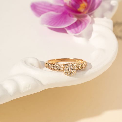 Anel Solitário Quadradinho com Zircônias Brancas - Banho de Ouro 18k