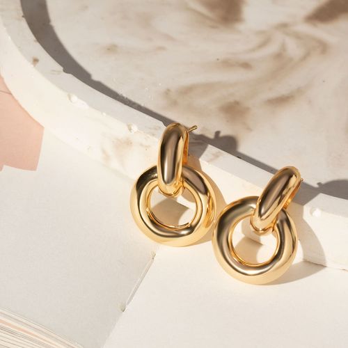 Brinco Liso Redondos - Banho de Ouro 18k