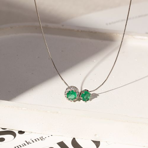Colar Redondos com Cristal Esmeralda e Zircônias Brancas 50cm - Prata 925