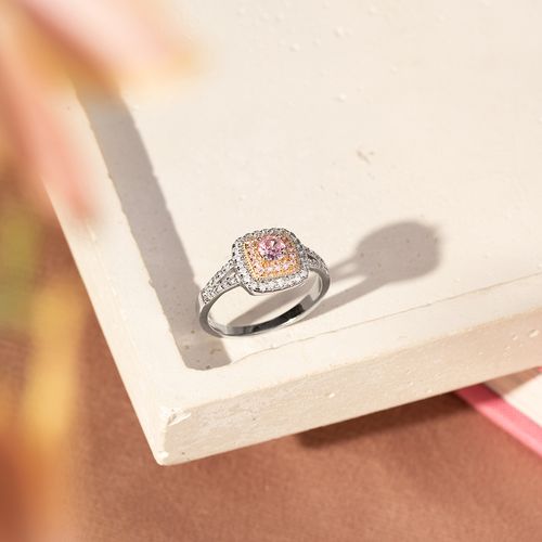 Anel Quadrado com Zircônia Fancy Pink, Zircônias Kunzita e Zircônias Brancas com Microzircônias no Banho de Ouro Rosé - Prata 925