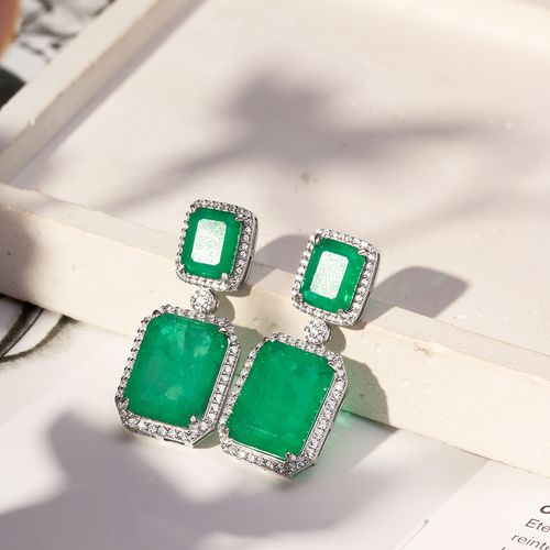 Brinco 2 Retângulos Bordados com Fusion Esmeralda e Zircônias Brancas - Prata 925