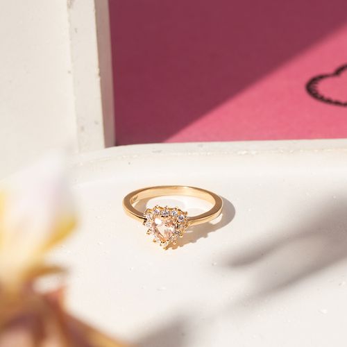Anel Coração com Cristal Morganita e Zircônias Brancas - Banho de Ouro 18k