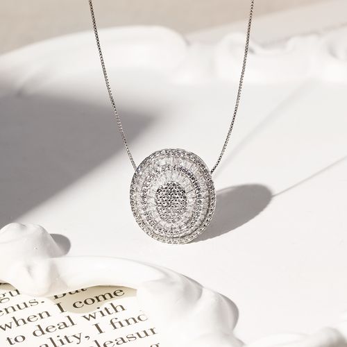 Colar Oval Cravejado com Zircônias Brancas 50cm - Banho de Ródio Branco