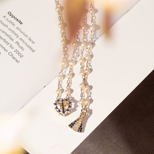 Colar Escapulário Nossa Senhora Aparecida e Coração com Pérolas Coreanas e Zircônias Azul Escuro 65cm - Banho de Ouro 18k