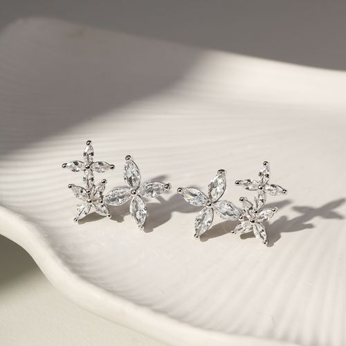 Brinco Earcuff Flores 4 Petálas - Prata 925