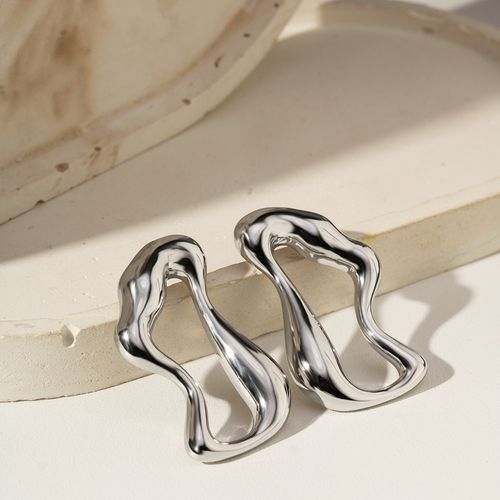 Brinco Orgânico Liso - Banho de Ródio Branco