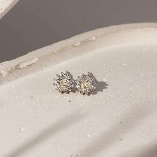 Brinco Top Redondinho com Zircônia Fancy Yellow e Zircônias Brancas - Prata 925