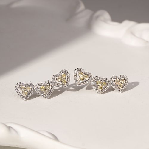 Brinco Earcuff Corações Cravejados com Zircônias Yellow Fancy e  Zircônias Brancas - Prata 925