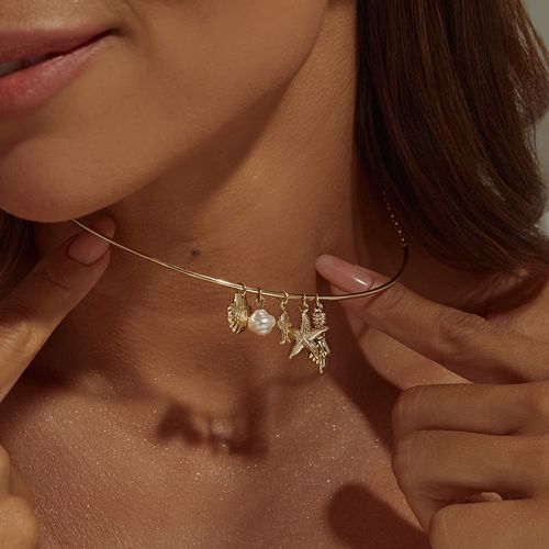Gargantilha Patuá com Pingentes de Pérola, Concha, Estrela do Mar, Figa e Le Sardine - Banho de Ouro 18k
