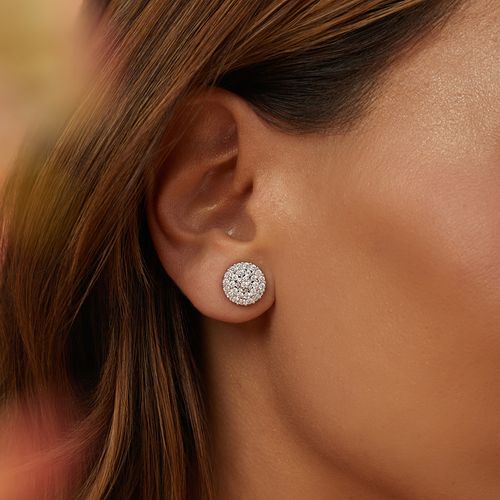 Brinco Flor Cravejado com Zircônias Brancas - Prata 925